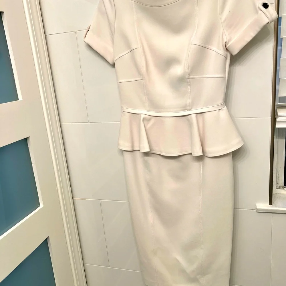 Burberry London Peplum dress size 2 - Picture 3 of 6
